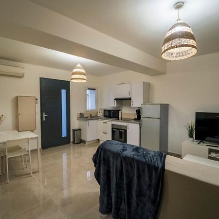 Appartement Des Carmes Nimes Exterior foto