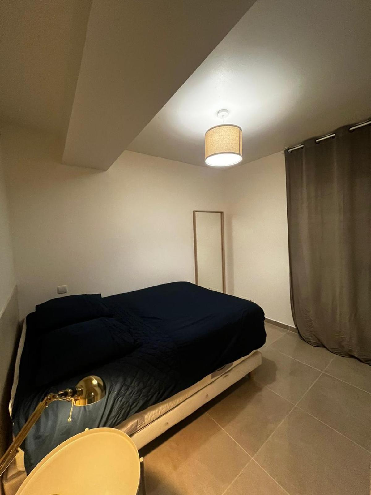 Appartement Des Carmes Nimes Exterior foto