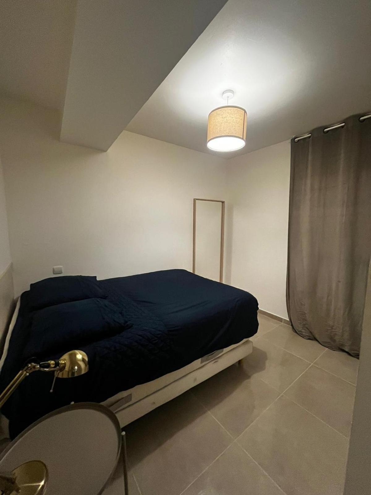Appartement Des Carmes Nimes Exterior foto
