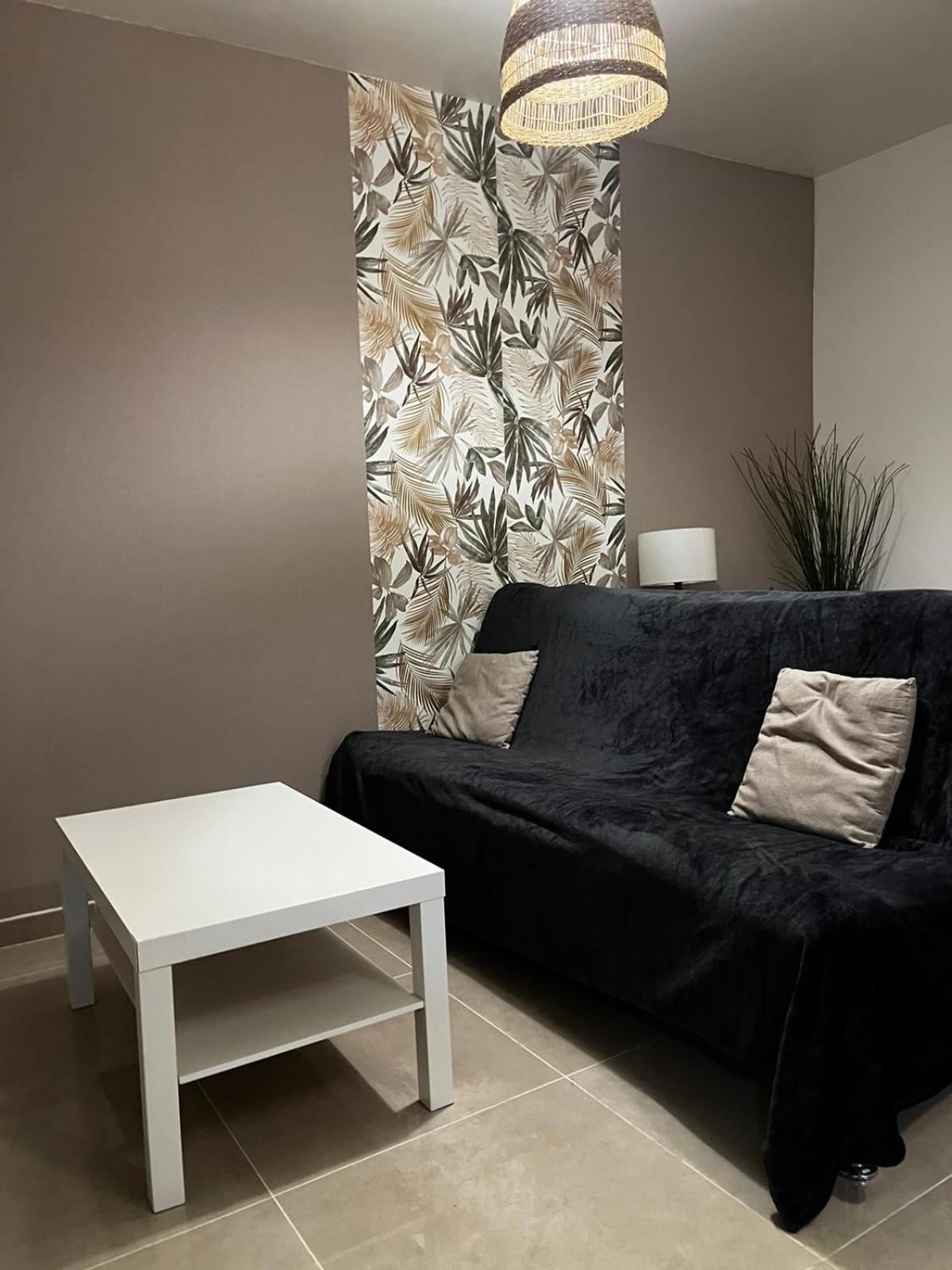 Appartement Des Carmes Nimes Exterior foto