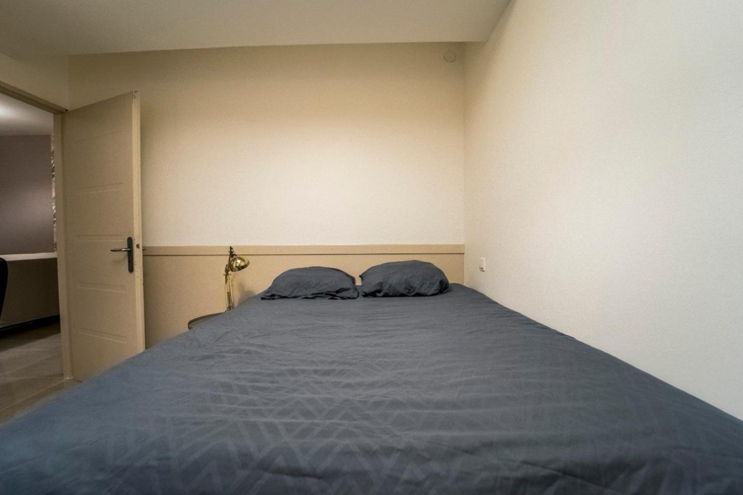Appartement Des Carmes Nimes Exterior foto
